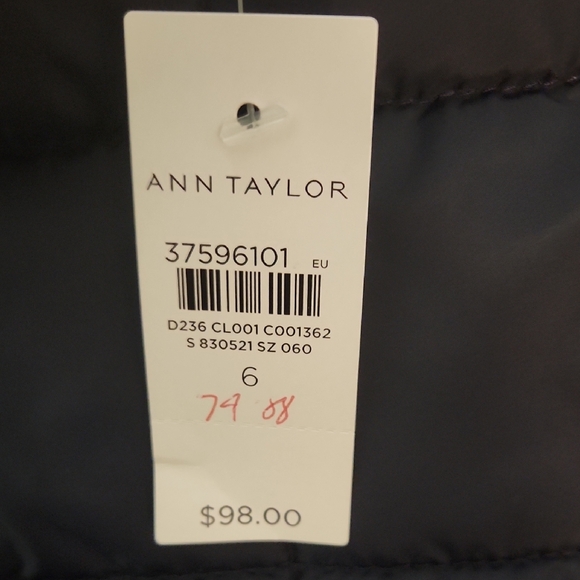 Ann Taylor Dark Blue Quilted Mini Skirt - Picture 4 of 5